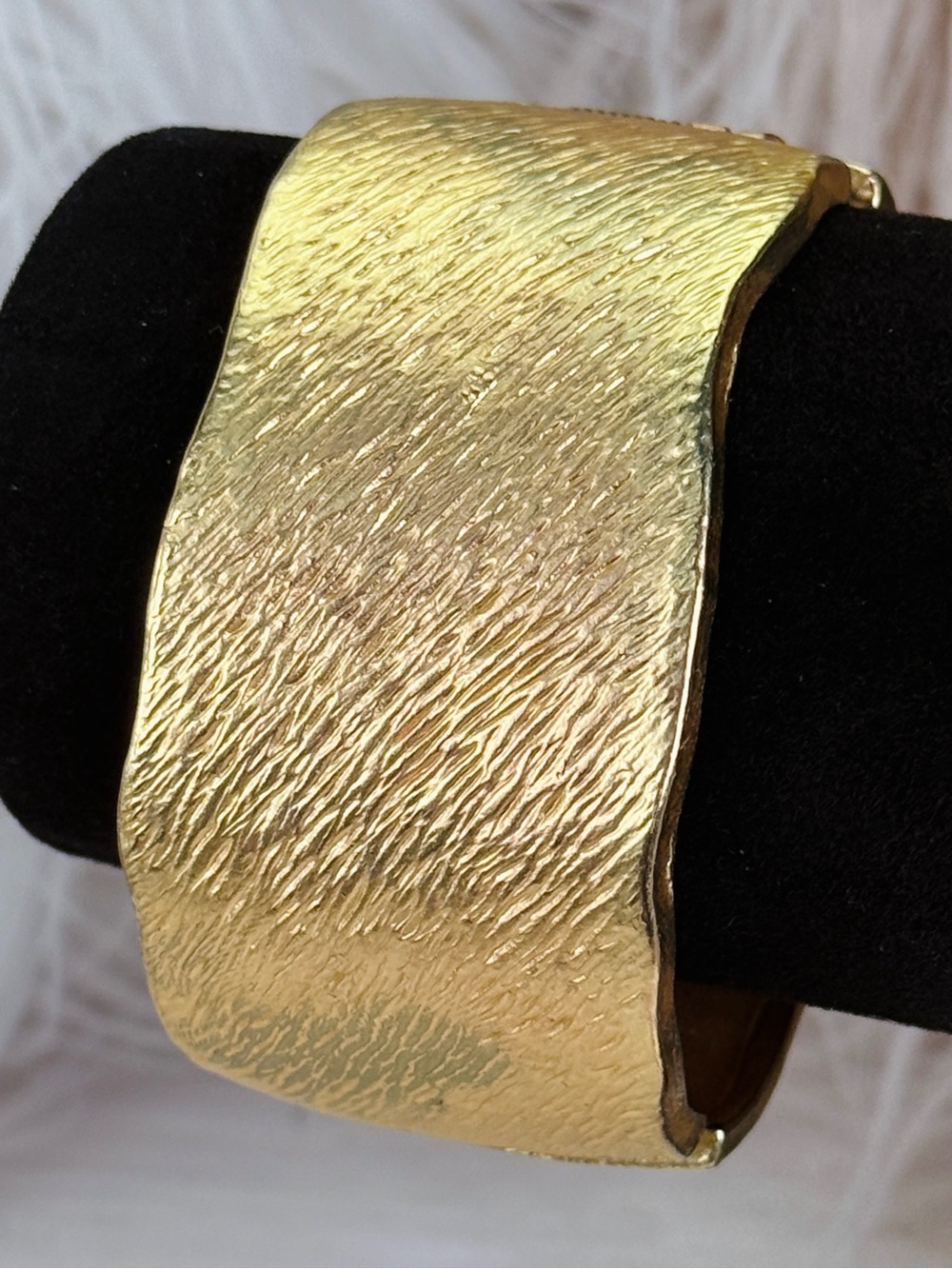 Gorgeous, vintage, goldtone, wide bracelet